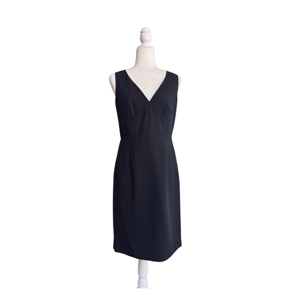 Moda International Sleeveless V Neck Classic Little Black Dress Womens Size 8 - Picture 1 of 12